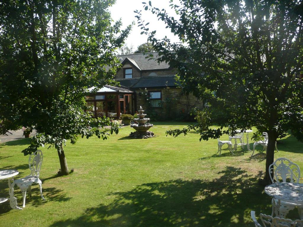 Cottage Guest House Hillingdon Exterior foto